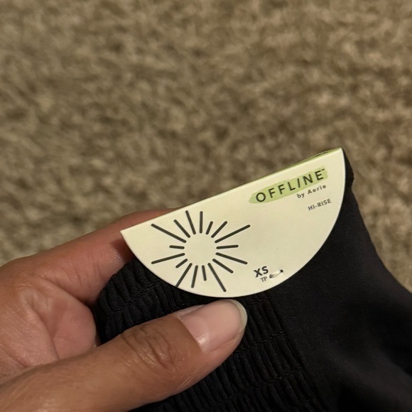 NWT OFFLINE By Aerie Real Me Smocked Legging Black Sz XS - Picture 8 of 10